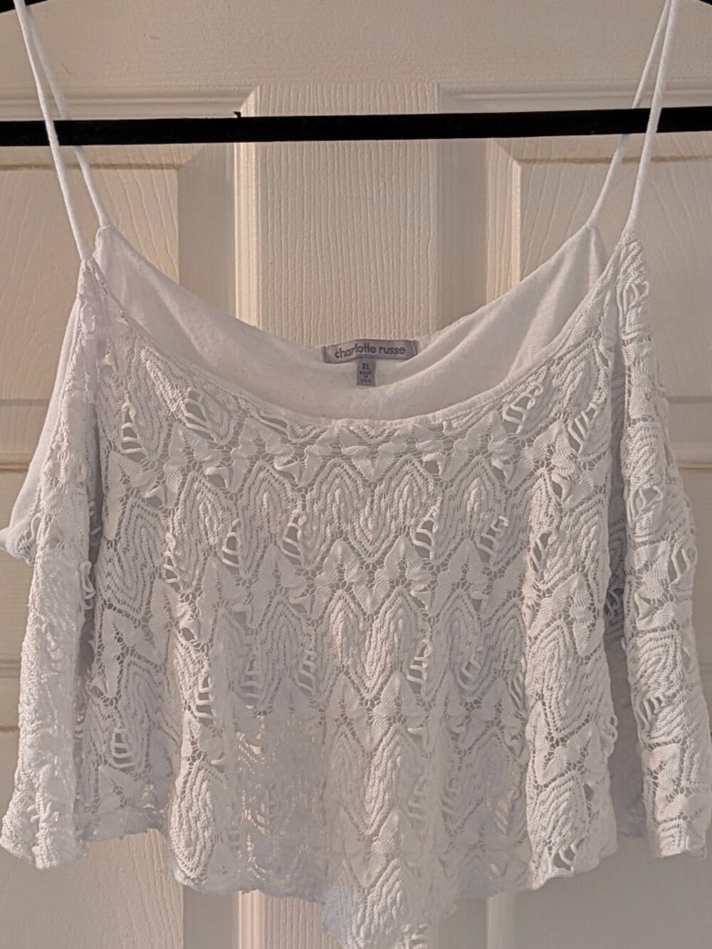 Charlotte Russe Women's White Lace Cold Shoulder Cami Crop Top XL